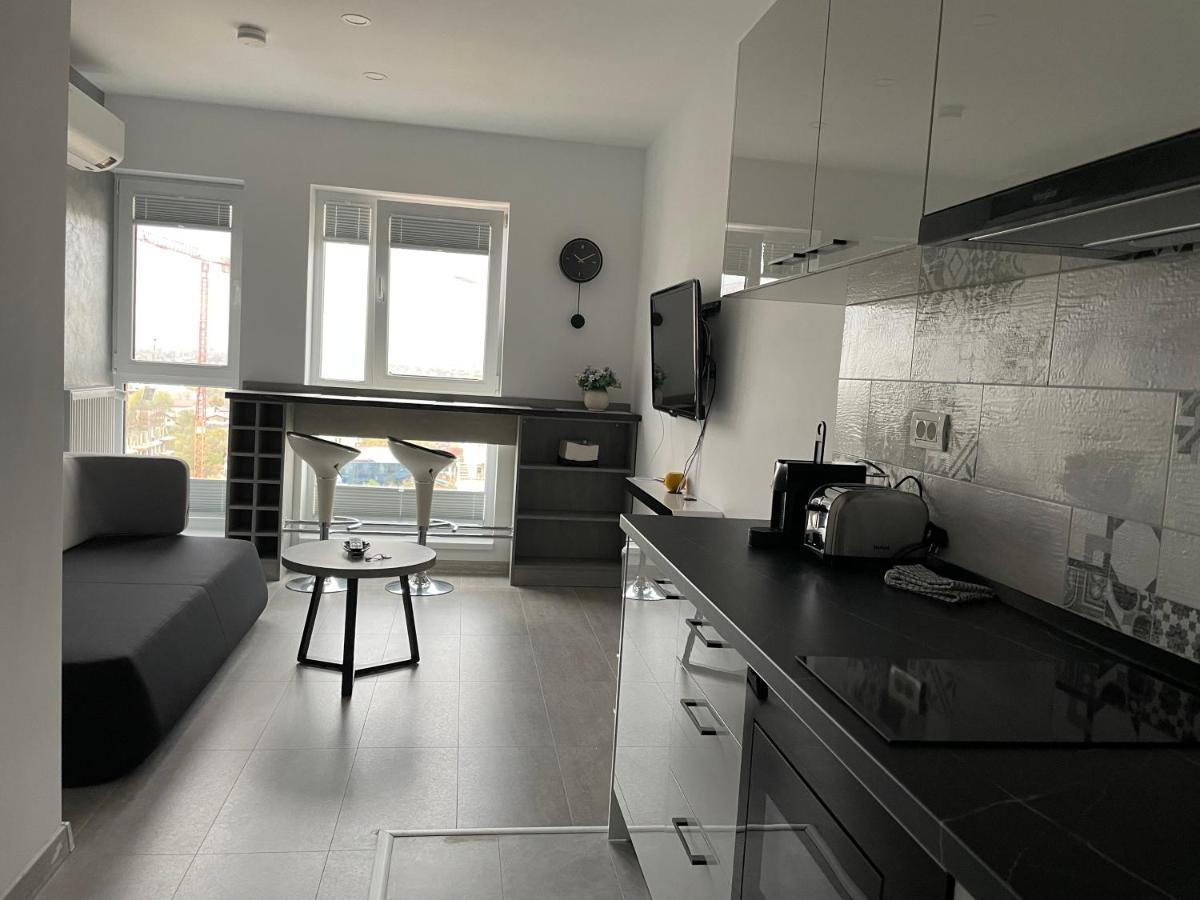 Beautiful Penthouse Lakeview W18 Bucareste Exterior foto